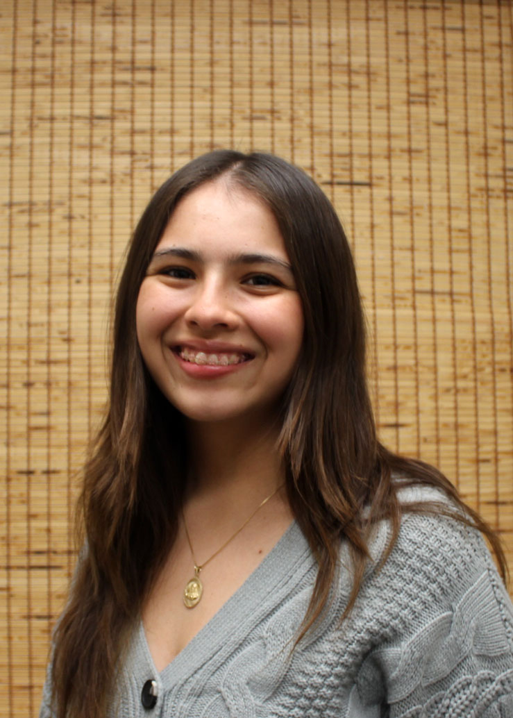 Monica Quijas headshot